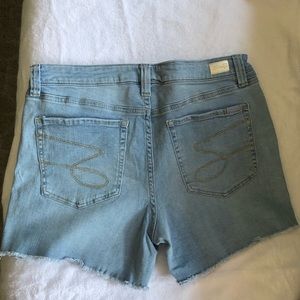 Seven jeans 5”weekend shorts